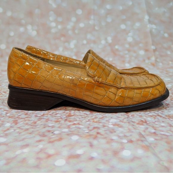 Vintage 90's* American Eagle Faux Alligator Loafer - Picture 5 of 8
